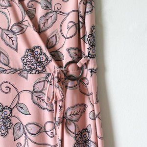 2010's Nina Leonard Pink Paisley + O Ring Tie Maxi Dress Size S